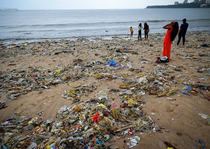 Studija: Kemikalija u plastici daleko više nego što se ranije procjenjivalo