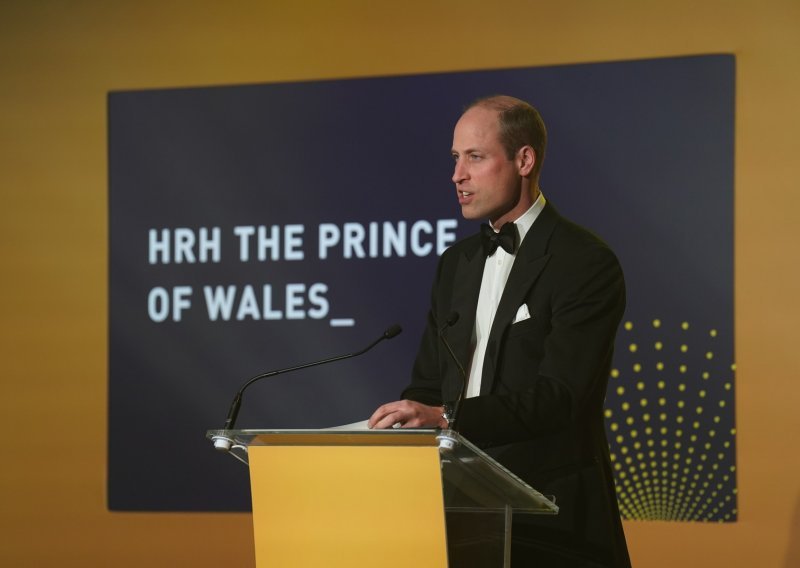 Kate se nije pojavila: Princ William i Harry na dodjeli nagrada odali počast Diani