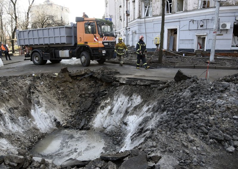 Ruski zračni napad na Kijev i Lavov, Poljska aktivirala zračne snage