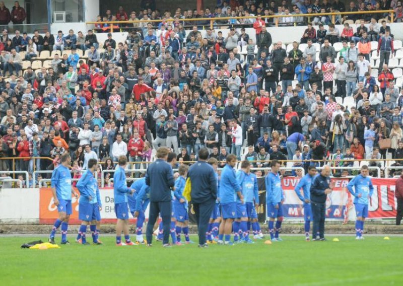 Čudesna atmosfera u Mostaru! Ovacije igračima