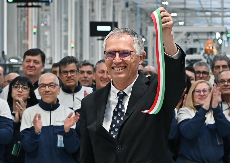 Novi Alfa Romeo Milano se neće proizvoditi u Italiji: Evo što je o tome rekao izvršni direktor Stellantisa