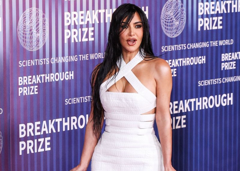 Kim Kardashian stiže u Srbiju: Putovat će privatnim avionom, a poslala je i listu želja