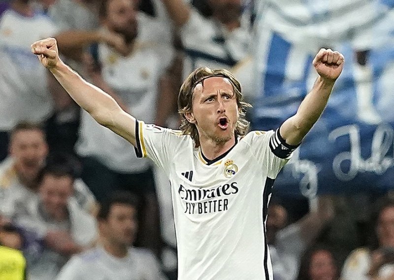 Luka Modrić oglasio se nakon velike pobjede i suigračima poslao znakovitu poruku