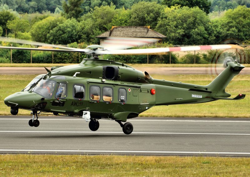 Makedonci kupili talijanske hit helikoptere, oporba tvrdi da je riječ o prevari