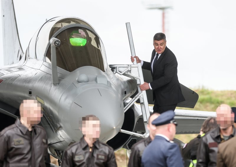 Milanović proučio Rafale i popeo se na jedan borbeni avion