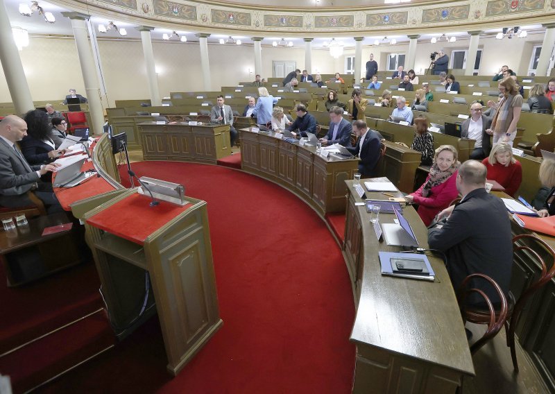 Između Tomaševića i Lovrića zaiskrilo oko Muzeja za umjetnost i obrt