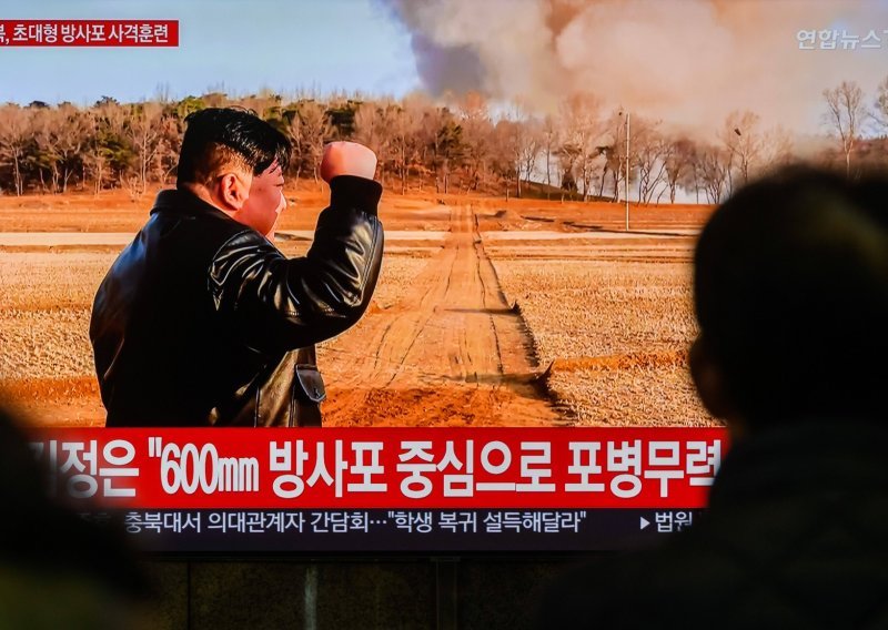 Sjeverna Koreja lansirala nepoznati projektil, možda se radi o hipersoničnoj raketi