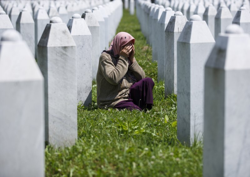 Majke Srebrenice zahvalile crnogorskom premijeru na potpori rezolucije UN-a