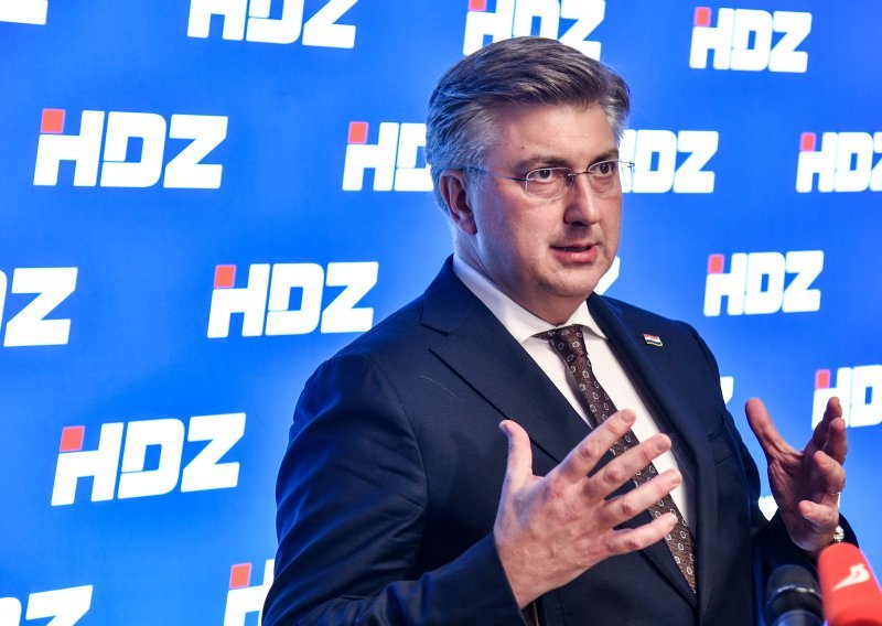 Plenković potvrdio kontakt s Vučemilović, objasnio zašto se sastaje s DP-om u Banskim dvorima