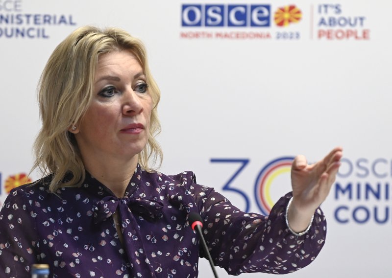 Zaharova: Rusija neće prekinuti dijalog o nuklearnom arsenalu