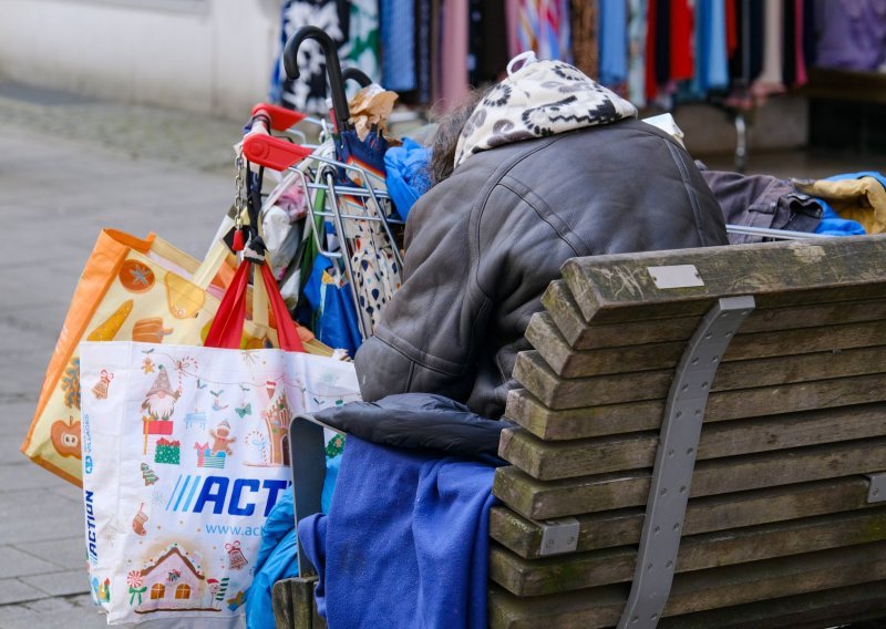 Podiže se iznos zajamčene minimalne naknade i drugih mjera u socijalnoj skrbi