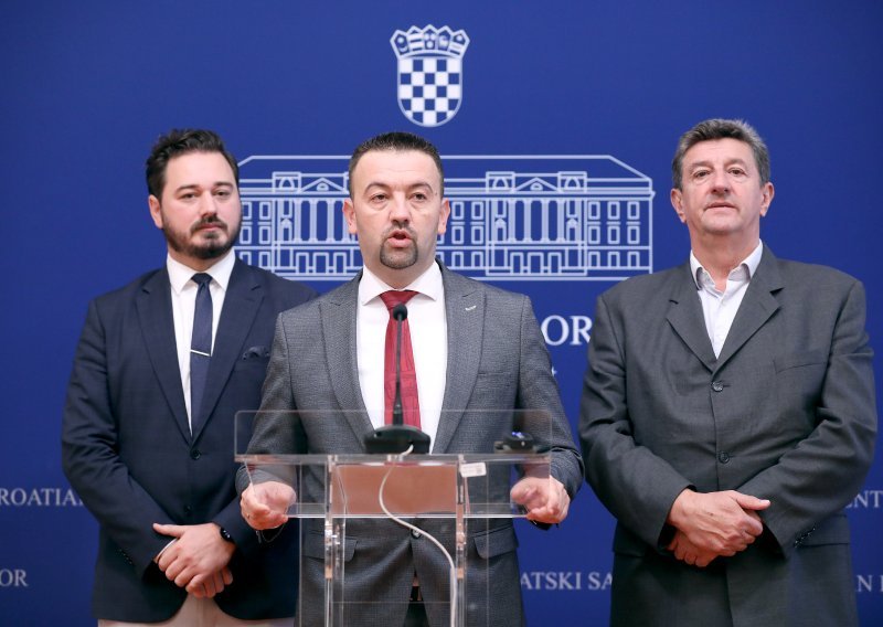 Hrvatski suverenisti izbacili Vesnu Vučemilović iz stranke: 'Izdala je birače'