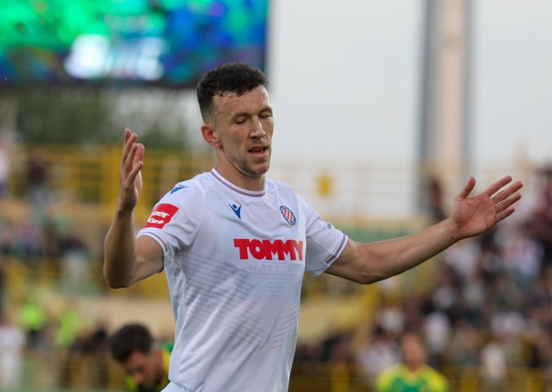 Tri dana nakon prvijenca za Hajduk oglasio se Perišić: Stopama mog idola!