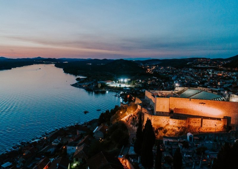 Vodimo vas na deseti rođendan pozornice na šibenskoj Tvrđavi sv. Mihovila uz BADBADNOTGOOD