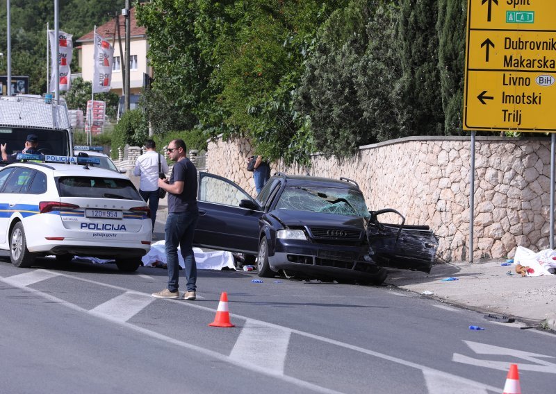 U policijskoj potjeri kod Sinja život su izgubile 4 osobe, dvoje djece je kritično