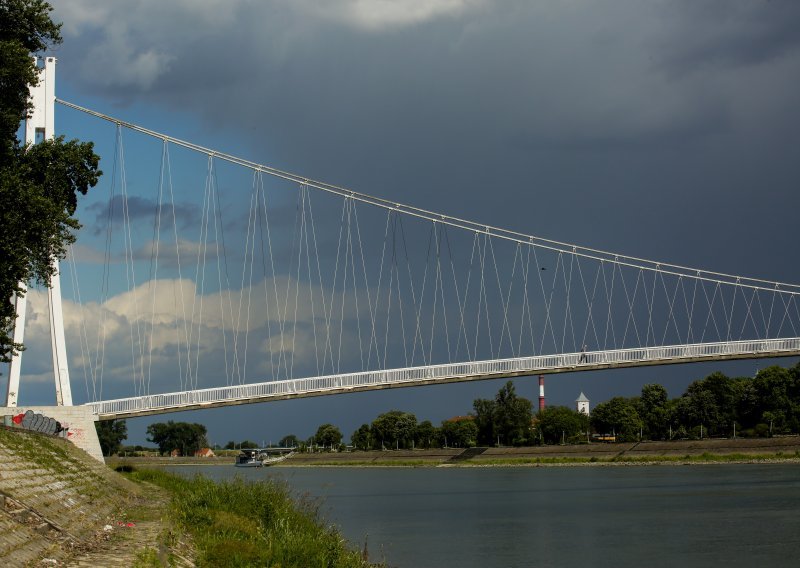 Cijela Hrvatska pod meteoalarmom, dvije regije u narančastom