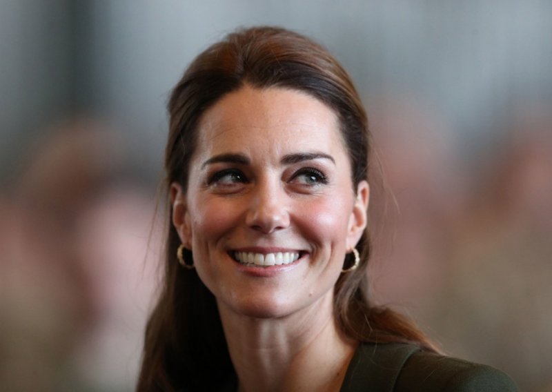 Stigla je nova objava iz Palače: Poznato je kada se vraća Kate Middleton