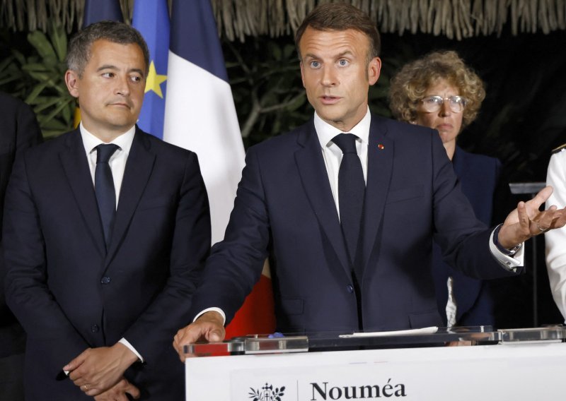 Macron na Novoj Kaledoniji odgodio izbornu reformu koja je pokrenula nemire