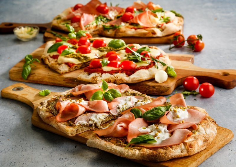 Koja je razlika između pizze, focaccie i pinse - njihovog hibrida koji je zaludio svijet