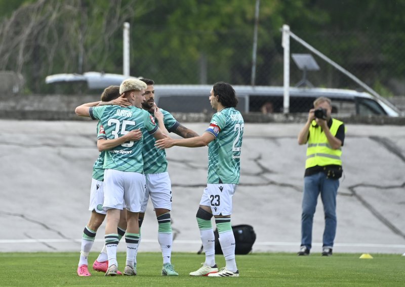 Hajduk u spektakularnoj utakmici pregazio Lokose! Pogledajte festival golova