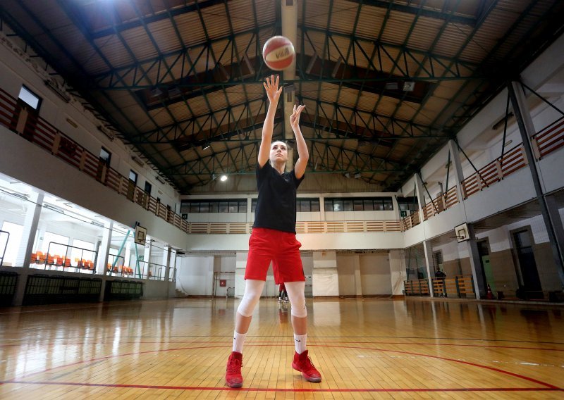 Od Zagreba do ugovora u WNBA ligi: Nika Mühl živi svoj košarkaški san