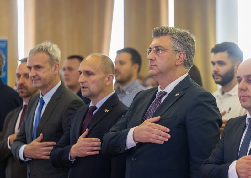 Plenković u Vukovaru: Odlučio sam dati posebnu snagu ovoj listi kao predsjednik HDZ-a i Vlade