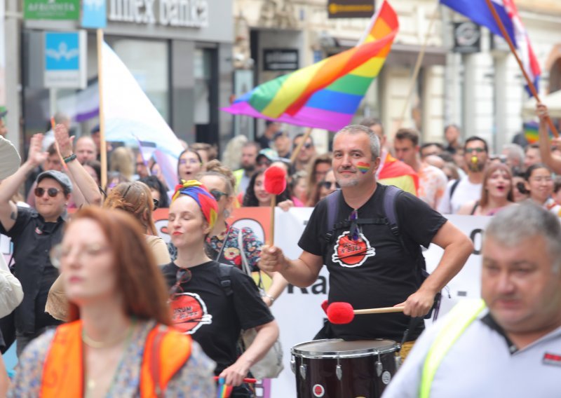 Zagreb pride 2024. bez izgreda: Pročitan je proglas i proglašena queer osoba godine
