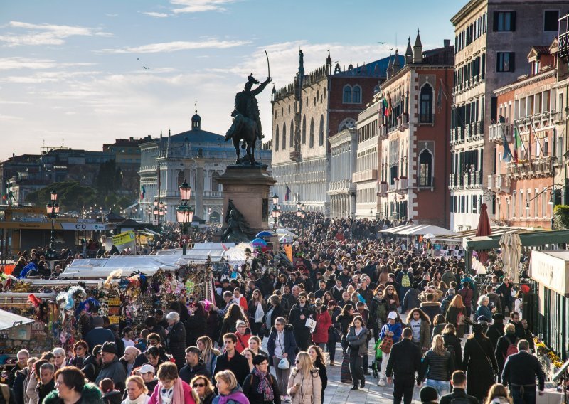 Italija se sprema za neviđen turistički val. Što kad je u zemlji previše ljudi?