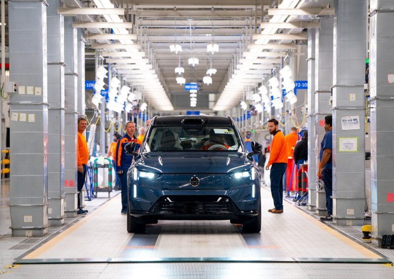 Volvo pokrenuo proizvodnju EX90: Novi vodeći potpuno električni SUV sklapa se u Sjedinjenim Državama