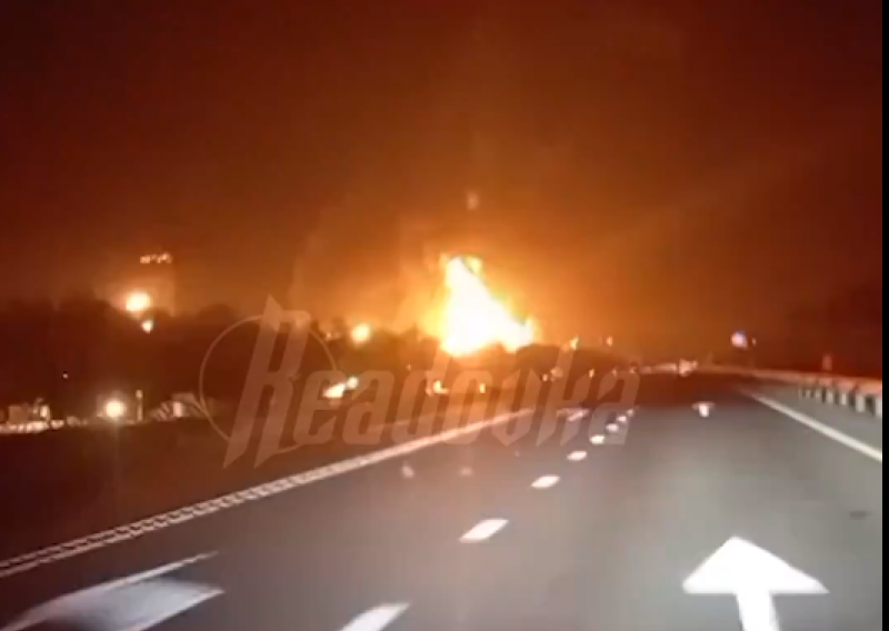 Žestok napad na rusku rafineriju kod Rostova, plamen se dizao 15 katova uvis