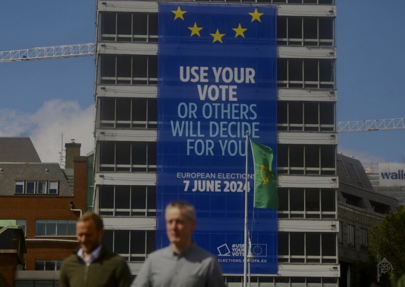 Irci i Česi na biralištima za Europski parlament