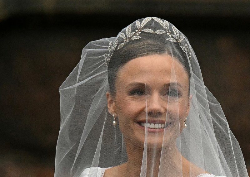 Dvojnica Kate Middleton: Tko je Britanka koja je natjerala najpoželjnijeg neženju na brak