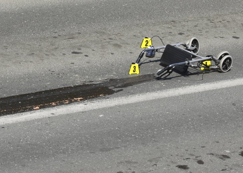 Strašna nesreća u Zagrebu: Kamion pokupio stariju ženu i vukao je po cesti