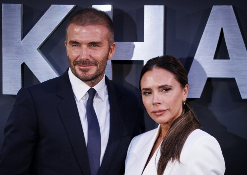 Victoria Beckham pokazala 'impresivne' vrtlarske vještine svog supruga Davida: 'Dobro izgledaš!'