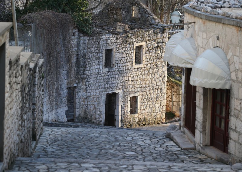 Imotski kreće u uređenje svoje tržnice