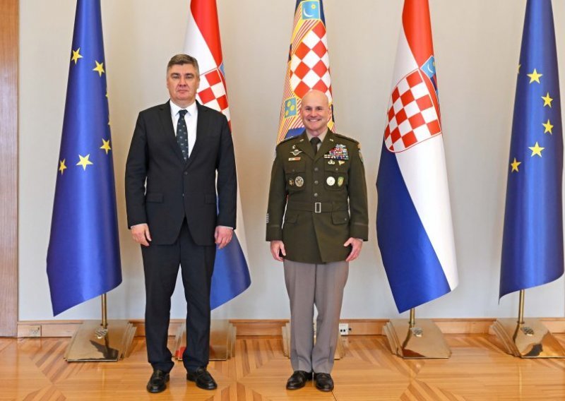 Milanović se sastao sa zapovjednikom NATO snaga za Europu, evo o čemu se razgovarali