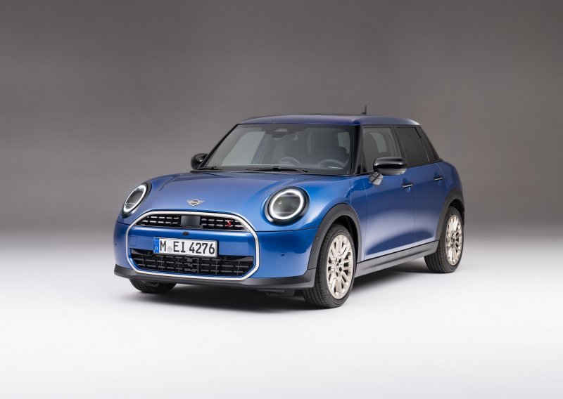 Mini predstavio Cooper s 5 vrata: Novi član obitelji donosi prošireni prostor i prepoznatljivu funkcionalnost