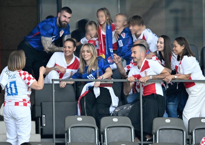 S djevojačke zabave na stadion: Lijepa sestra Luke Modrića sa zaručnikom bodrila brata