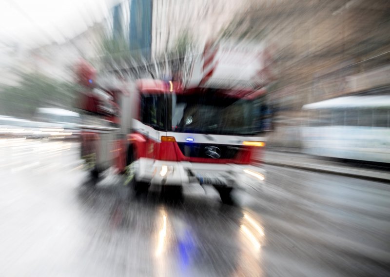 U eksploziji streljiva na vojnom poligonu poginula jedna osoba, osam ranjenih