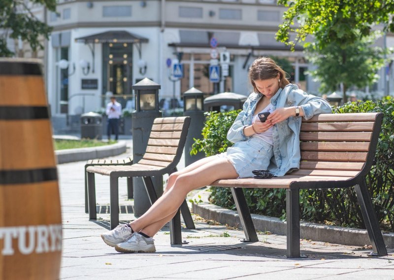 Muškarci koriste neobičan trik na Tinderu, ali pitanje je ima li to smisla