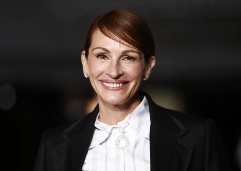 Spremna za ljeto: Julia Roberts drastično promijenila imidž