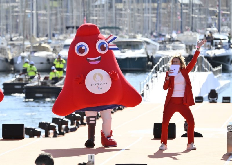 Izronjena je Olimpijska baklja; stiže u ruke najbržem vozaču ovogodišnje VN Monaka