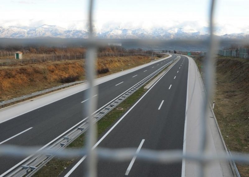 Građani žele vinjete, no ne žele kupovati dionice autocesta