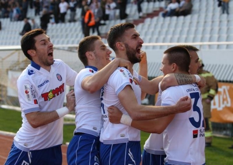 Hajduk slomio blijedi Dinamo i jako pomogao Rijeci!