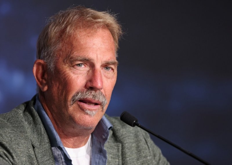 Kevin Costner konačno prekinuo šutnju o glasinama o novoj vezi