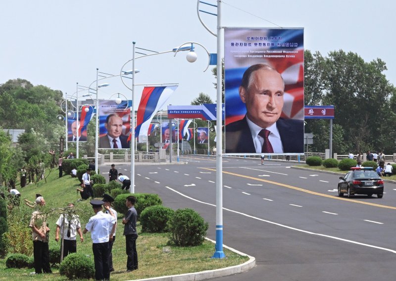 Putin hvali 'uravnoteženi' stav Vijetnama o ratu u Ukrajini
