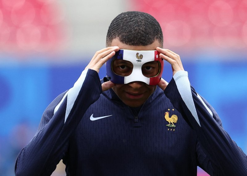 Mbappé bez zadrške o desnici: Ne možemo ostaviti Francusku u rukama ovih ljudi