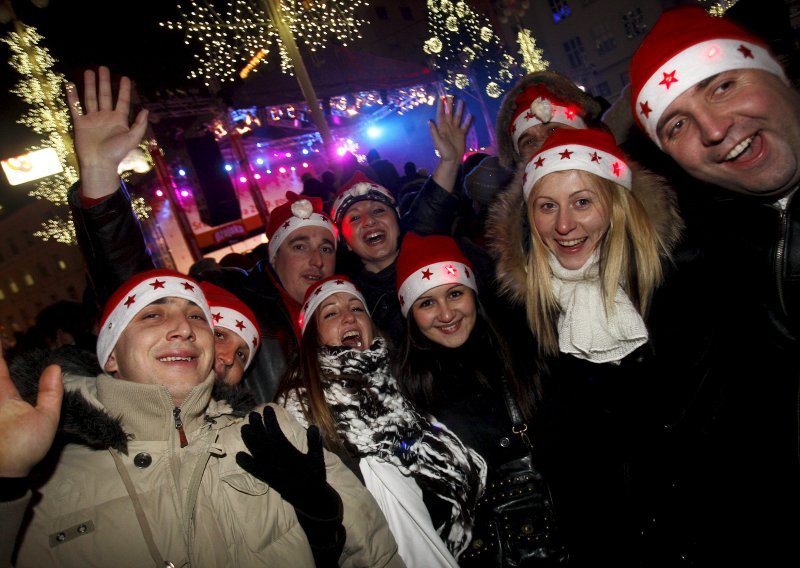 10 najglupljih stvari koje ste napravili za Novu