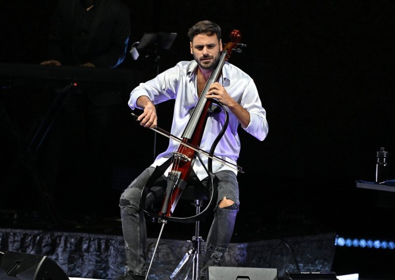 Stjepan Hauser umalo rasplakao Celine Dion emotivnom gestom podrške