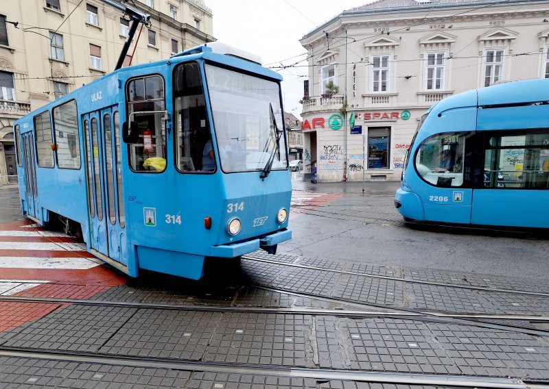 Tamvaji opet voze istočnim Zagrebom: Za kvar je bio kriv kvar u Dubravi